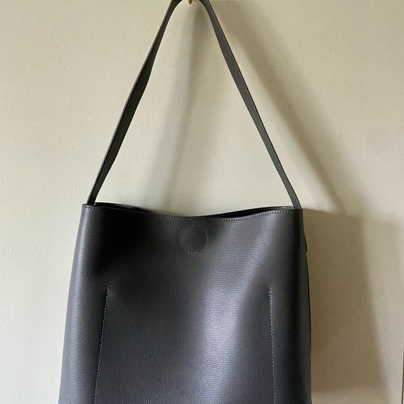 Longchamp Logo Patch Hobo Shoulder Bag ( gray ) - Picture 5 of 12